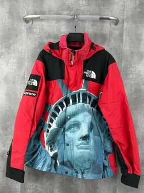 🚩steal The North Face x Supreme Jacket - Black with Red Labels